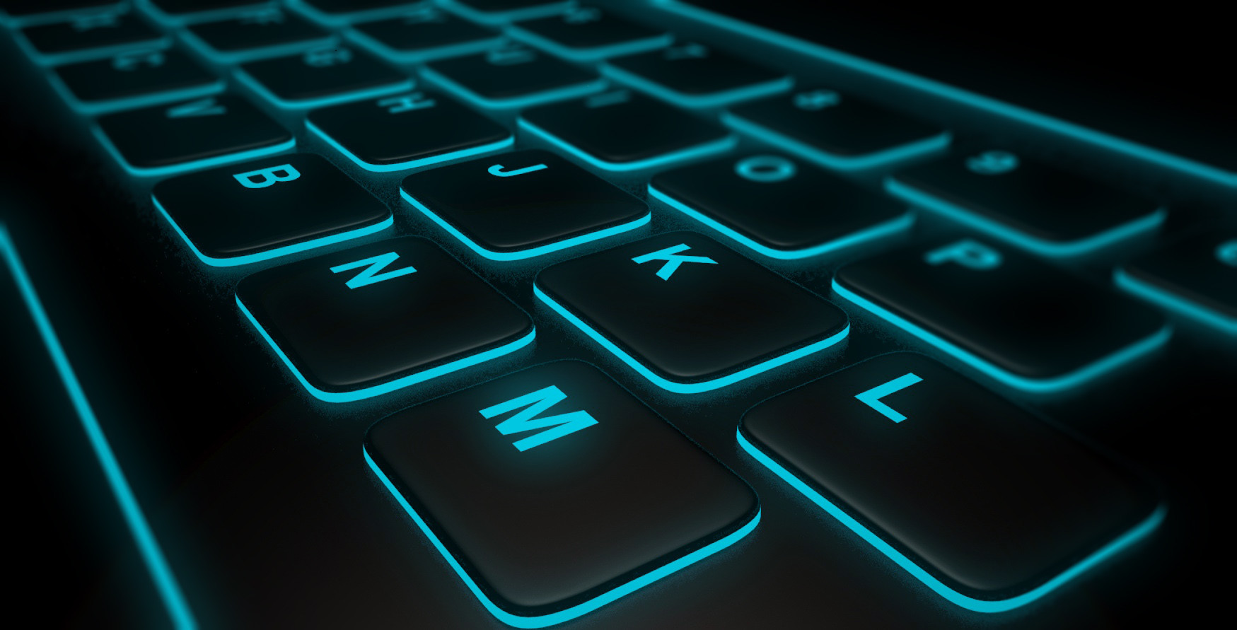 Bureau de développement web avec clavier mécanique